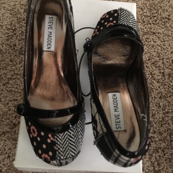 Steve Madden kitten heel - Picture 2 of 3